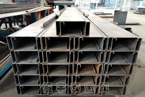 廣州不銹鋼剪折加工，【恒宇泰金屬】全數(shù)控設(shè)備加工