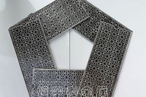 專業(yè)鈑金激光加工-【恒宇泰金屬】2臺激光機(jī)24小時(shí)不間斷加工切割
