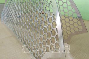 北京激光切割加工廠-【恒宇泰金屬】15年專注鈑金加工,1000+企業(yè)共同見(jiàn)證