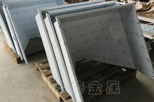 鈑金加工常用的下料方式