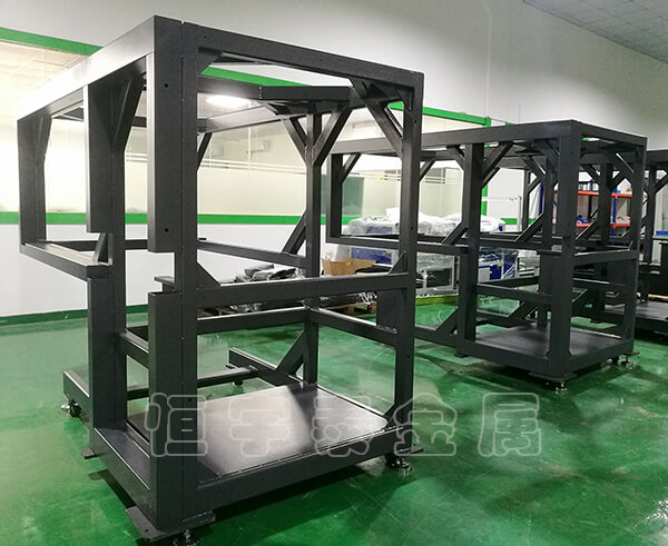 優(yōu)質(zhì)機(jī)箱機(jī)柜鈑金加工的必備條件