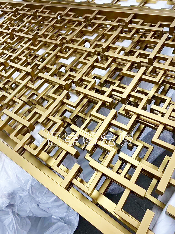 如何搭配不銹鋼的裝飾條呢