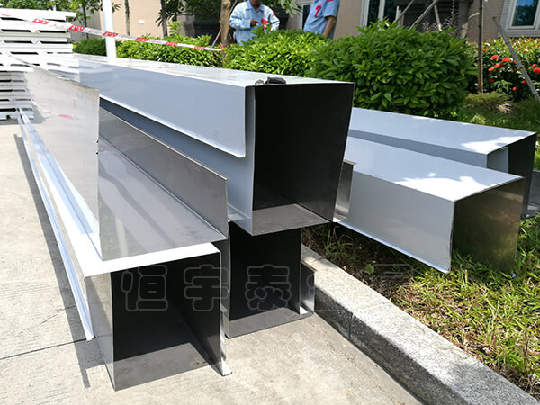 對不銹鋼鈑金件的折彎加工過程進(jìn)行了解析