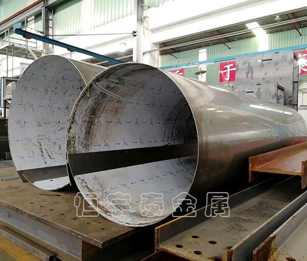 在不銹鋼卷圓加工的過程中需要特別留意哪些事項